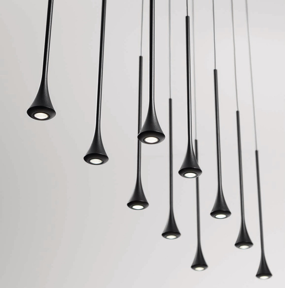 Pendel 10x5w 4650lm 3000k Zwart