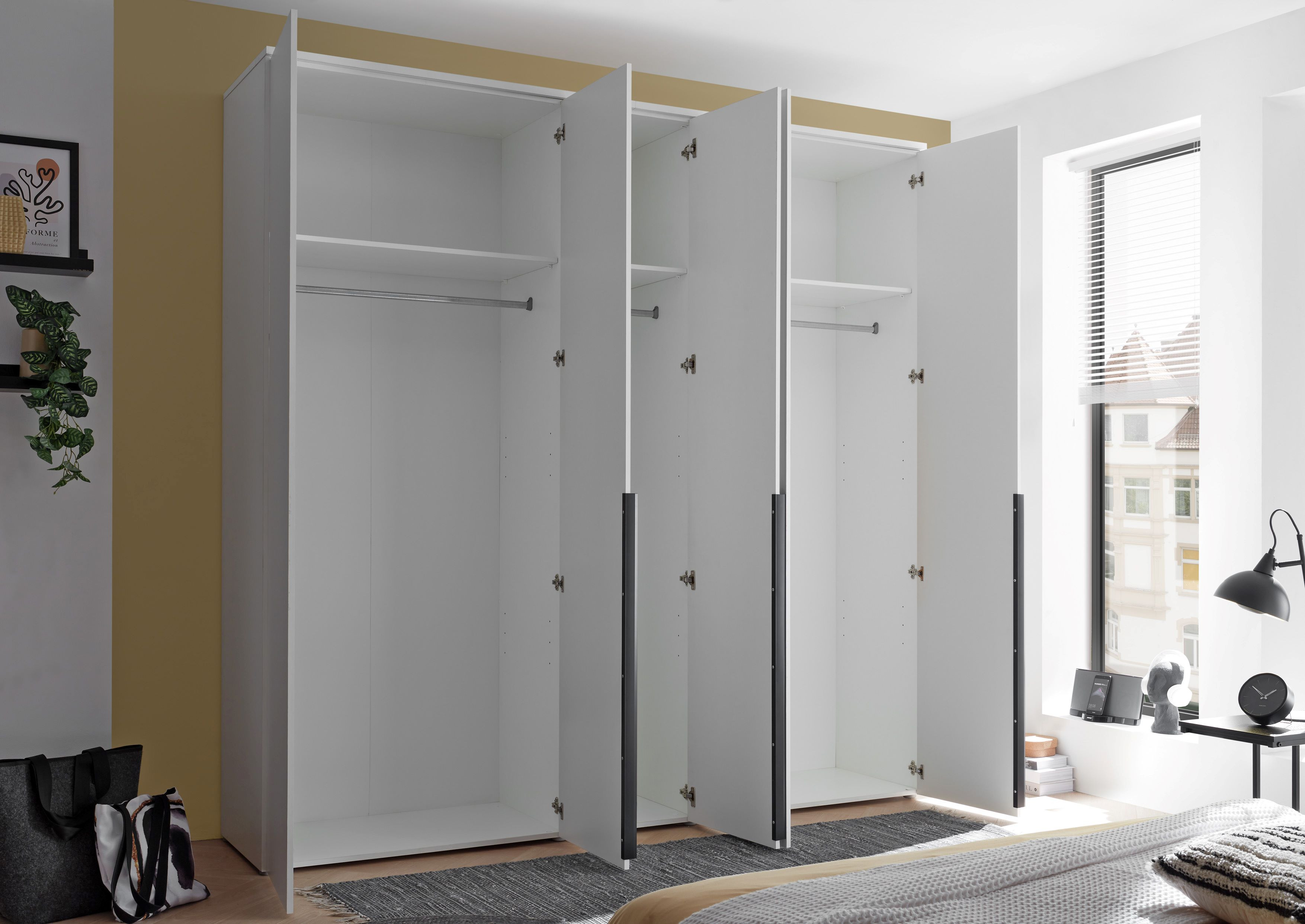 Kleerkast Katrina 5 deurs wit