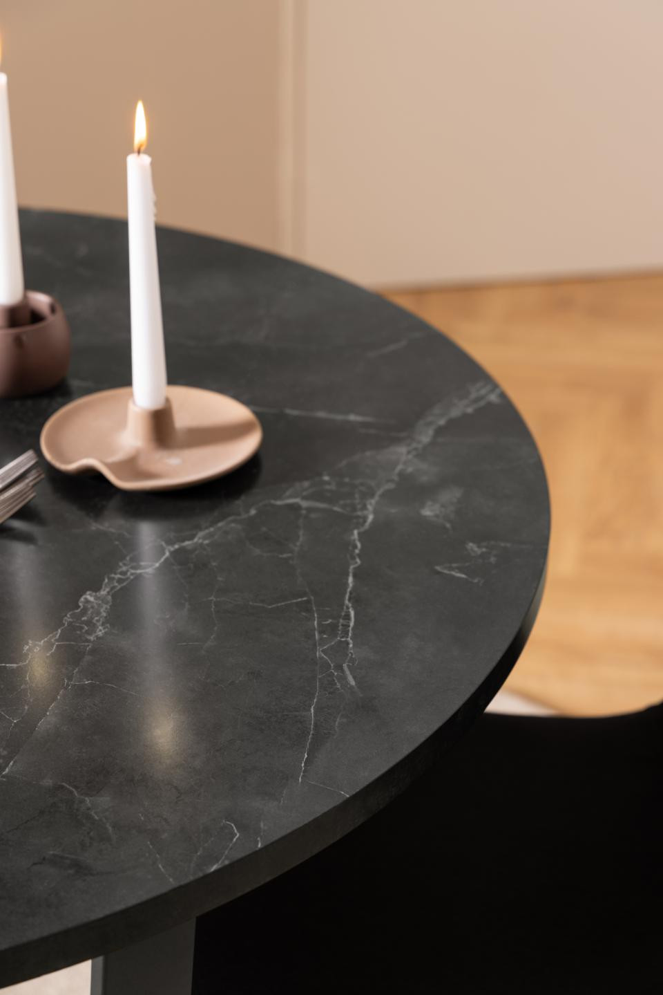 Tafel Amble 110 cm zwart met marmerprint