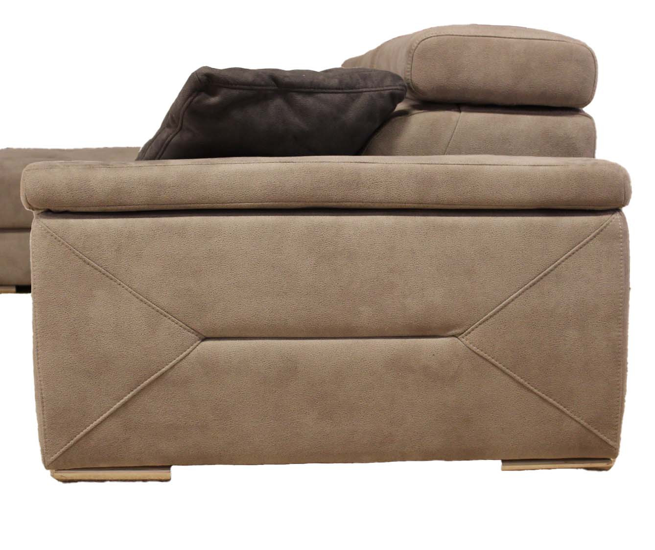 Salon Domino CH02L+B3E2R