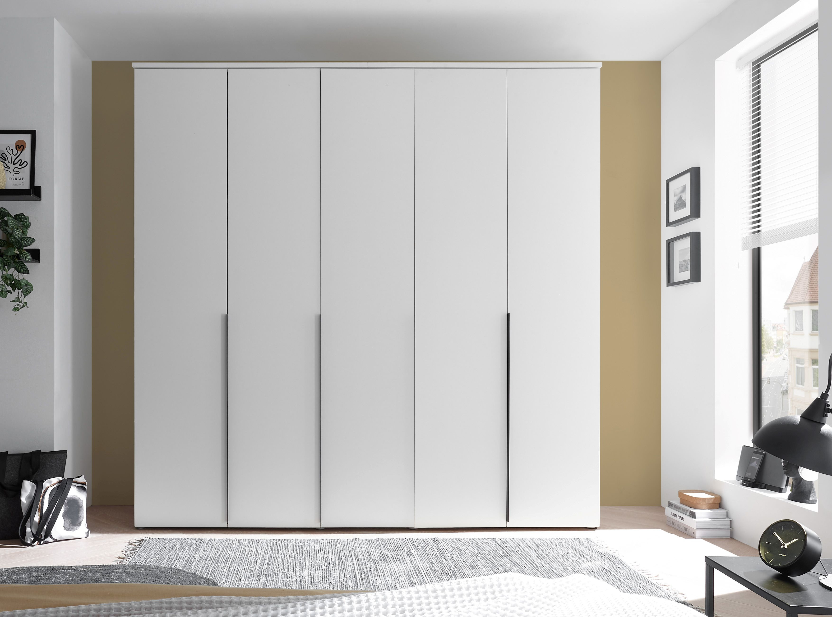 Kleerkast Katrina 5 deurs wit