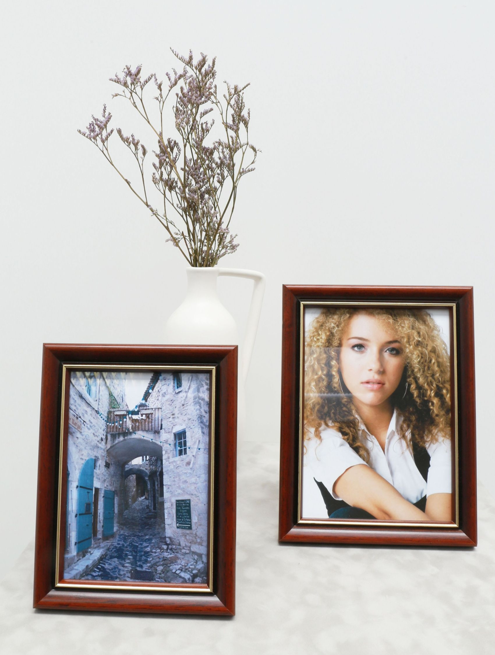 Klassieke bruine fotolijst in hout 20X30