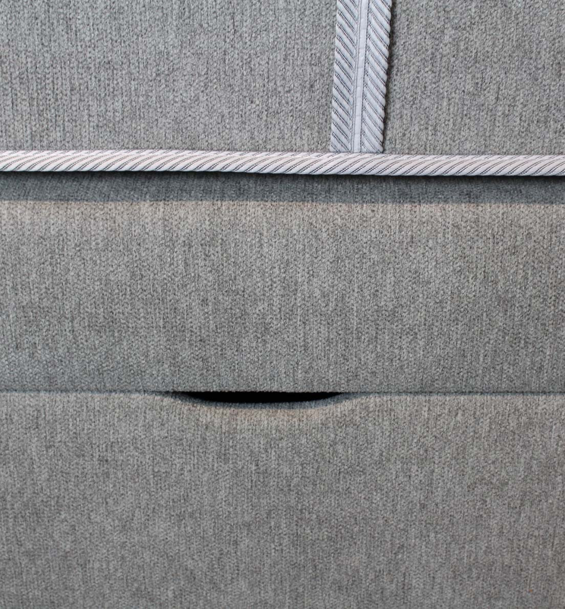 Boxspring Charissa met opbergruimte